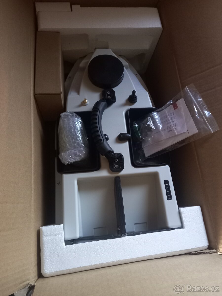 Zavážecí lodička, lodka na ryby D19, 12000mah - 12