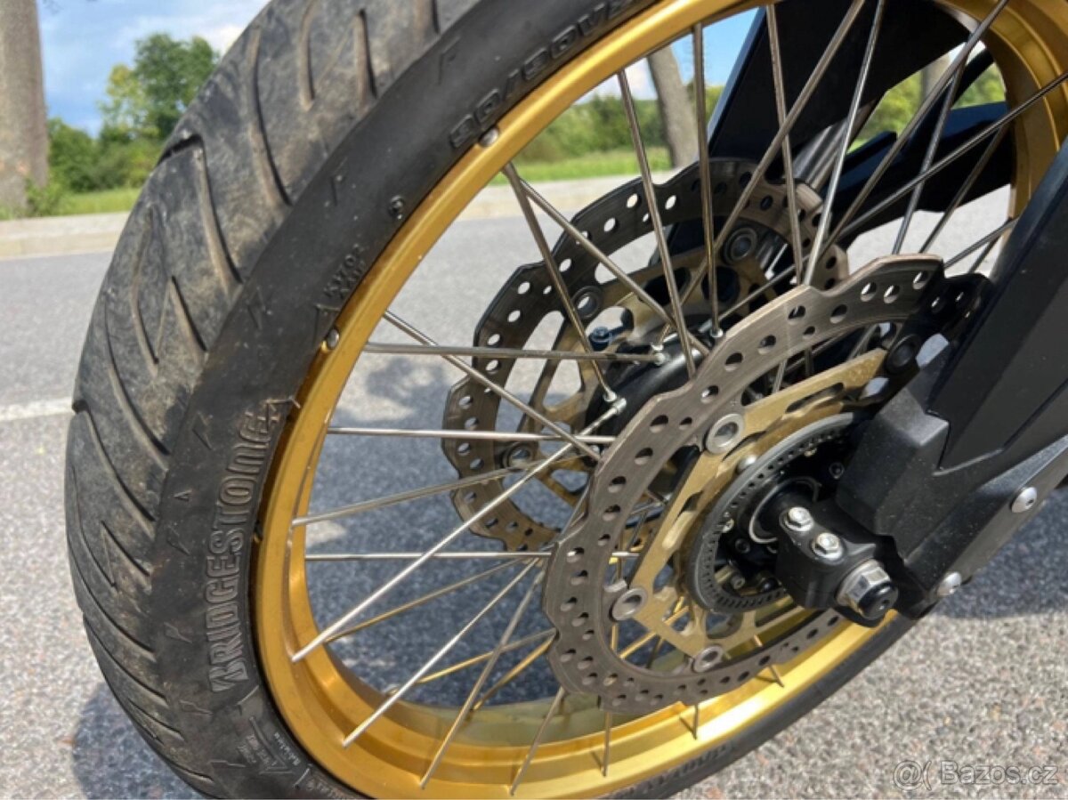 Prodám HONDA CRF 1100 L AFRICA TWIN - 12