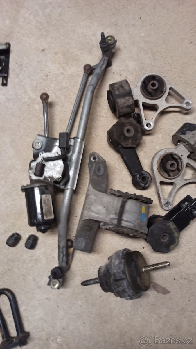 land rover freelander díly TD4 2000-2006 - 12