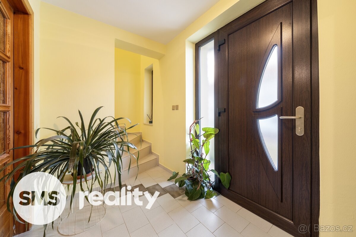 Prodej rodinného domu 170 m², s pozemkem 850 m² v Dolních Du - 12