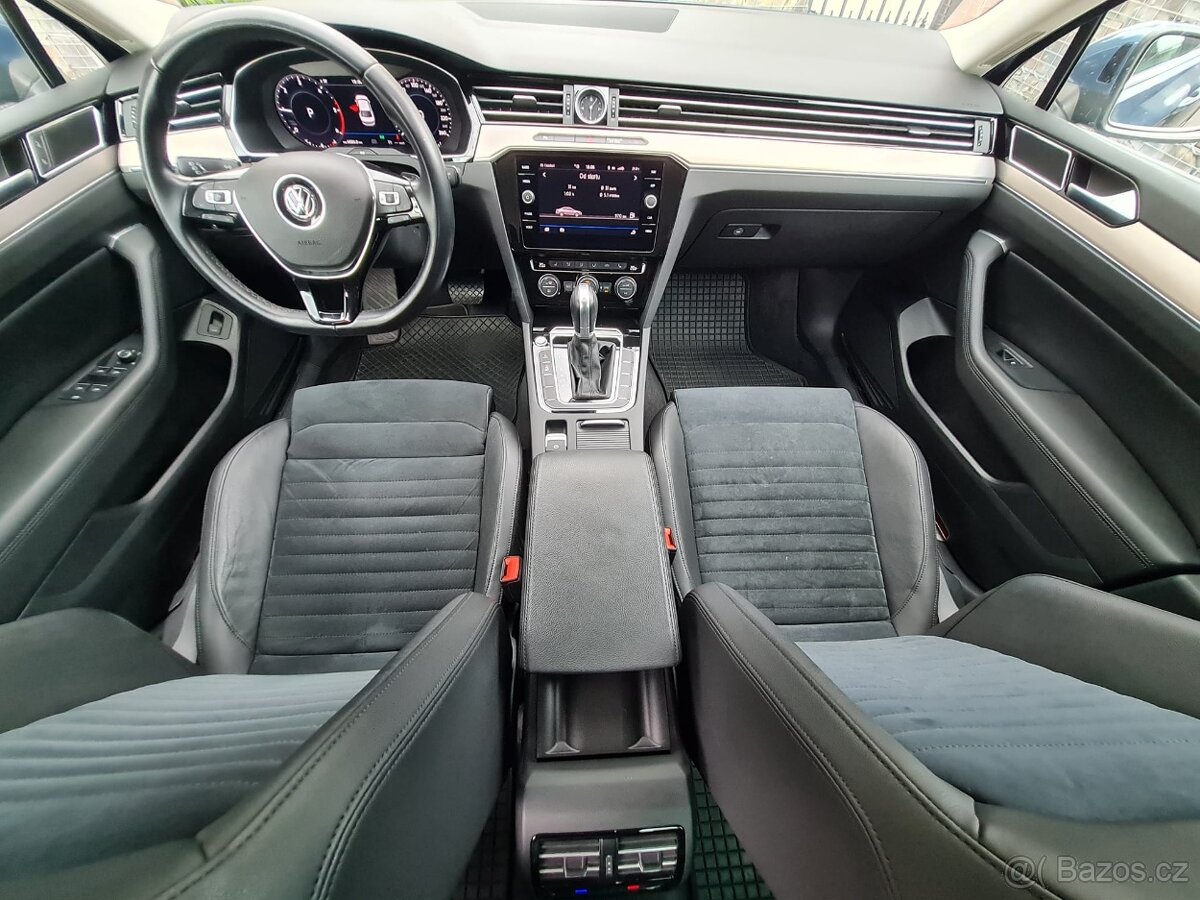 Volkswagen Passat, R-LINE 140kW HIGHLINE S, DPH - 12