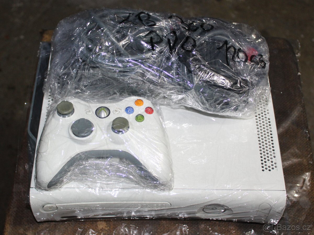 Microsoft Xbox 360 PRO 120GB White - 12