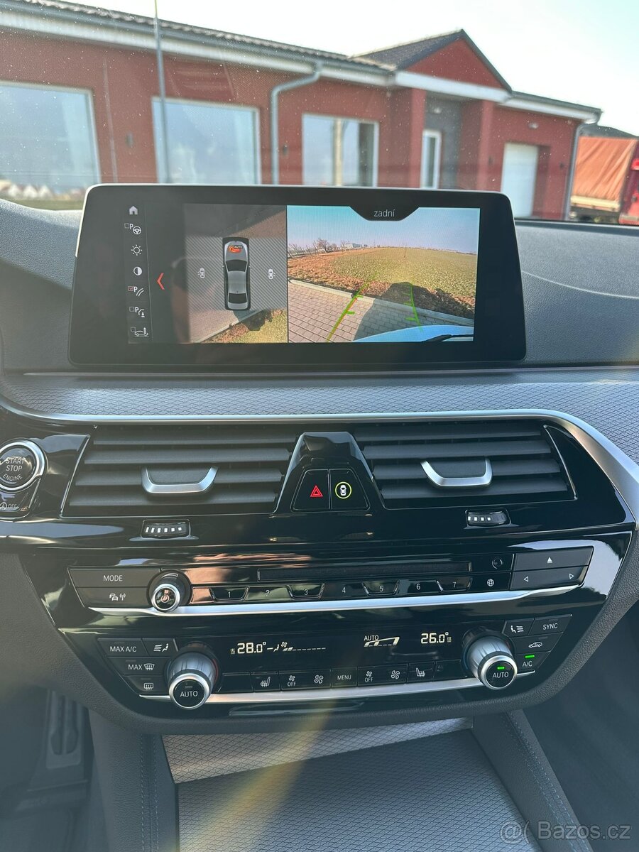 BMW 530d xDrive, M paket, M Performence carbon paket - 12