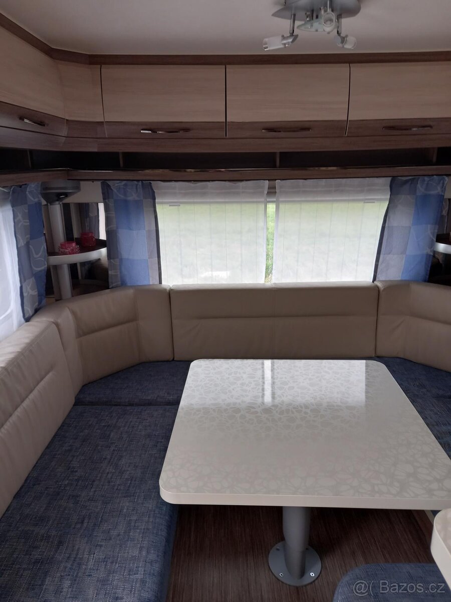 Karavan hobby 560 de Luxe - 12