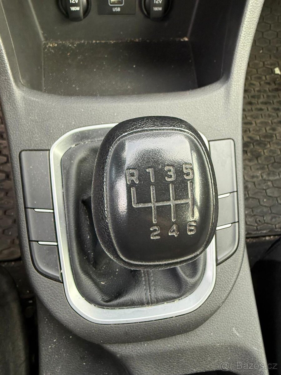 Hyundai I30 1.5i start plus pojizdne 2022 - 12