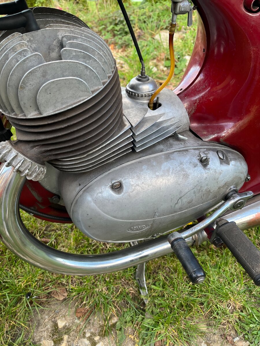 Predam Jawa 350/360 panelka r.v 1965 - 12