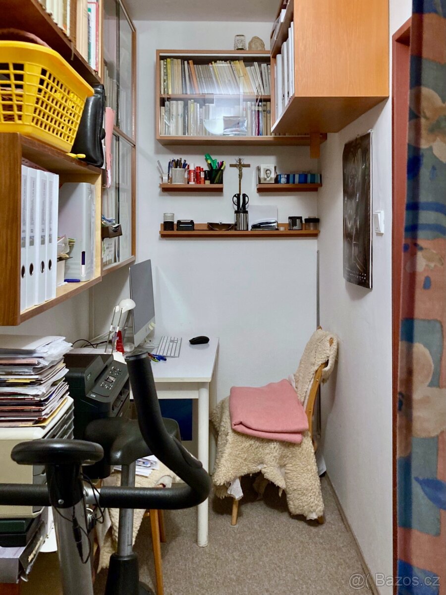 POMOC MLADÝM ZAČÍNAJÍCÍM RODINÁM - 12