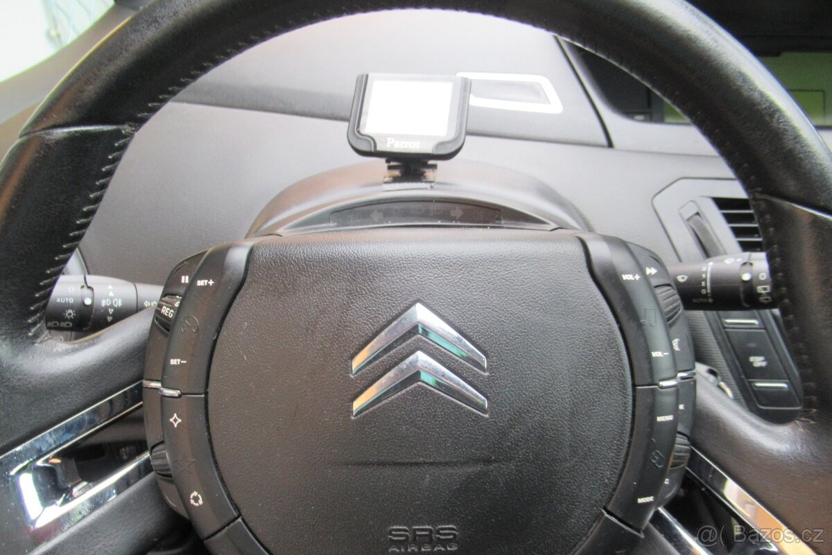 Citroën C4 Picasso 1.6 HDi 80 KW - 12