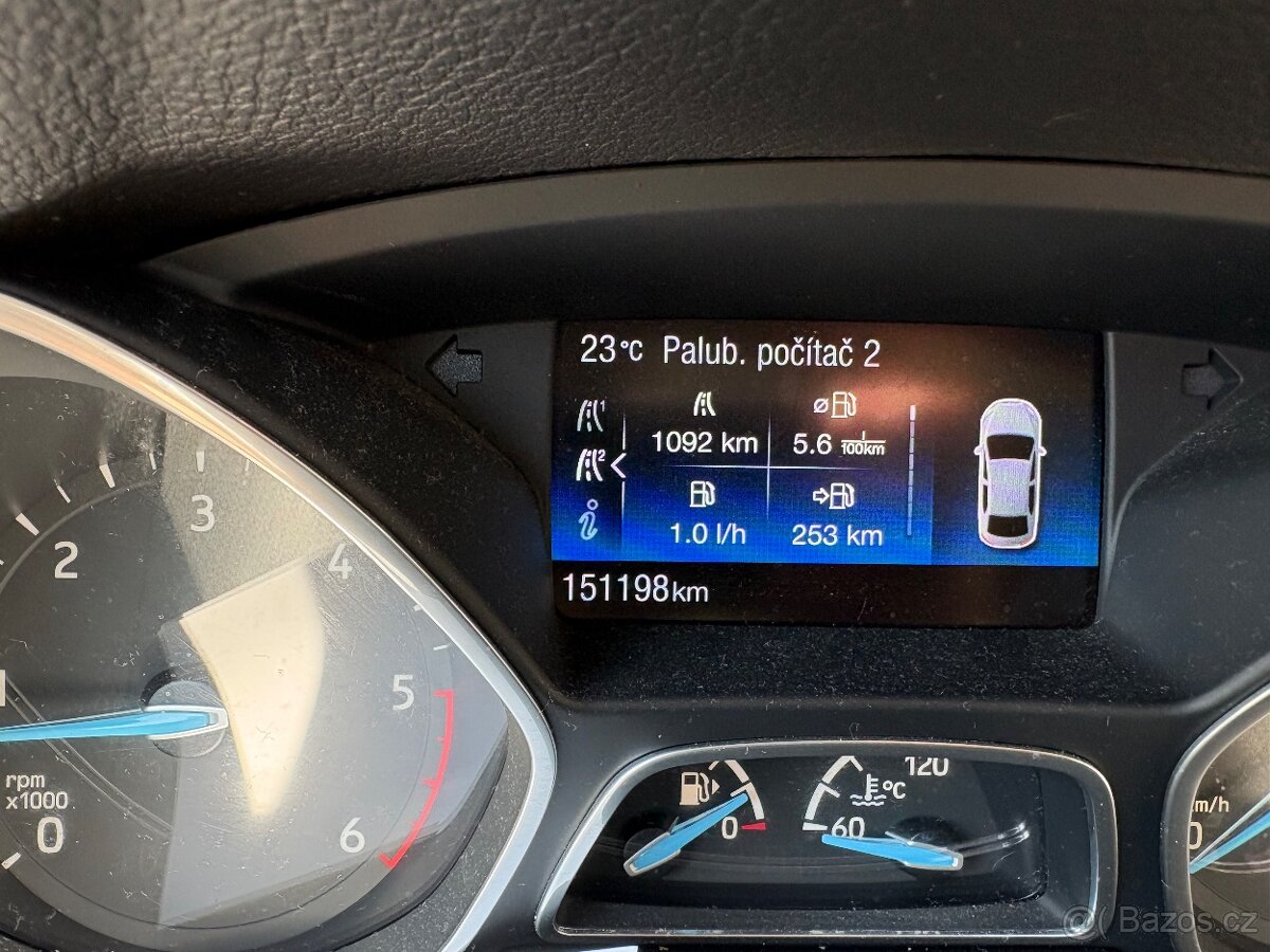 Ford focus - 12