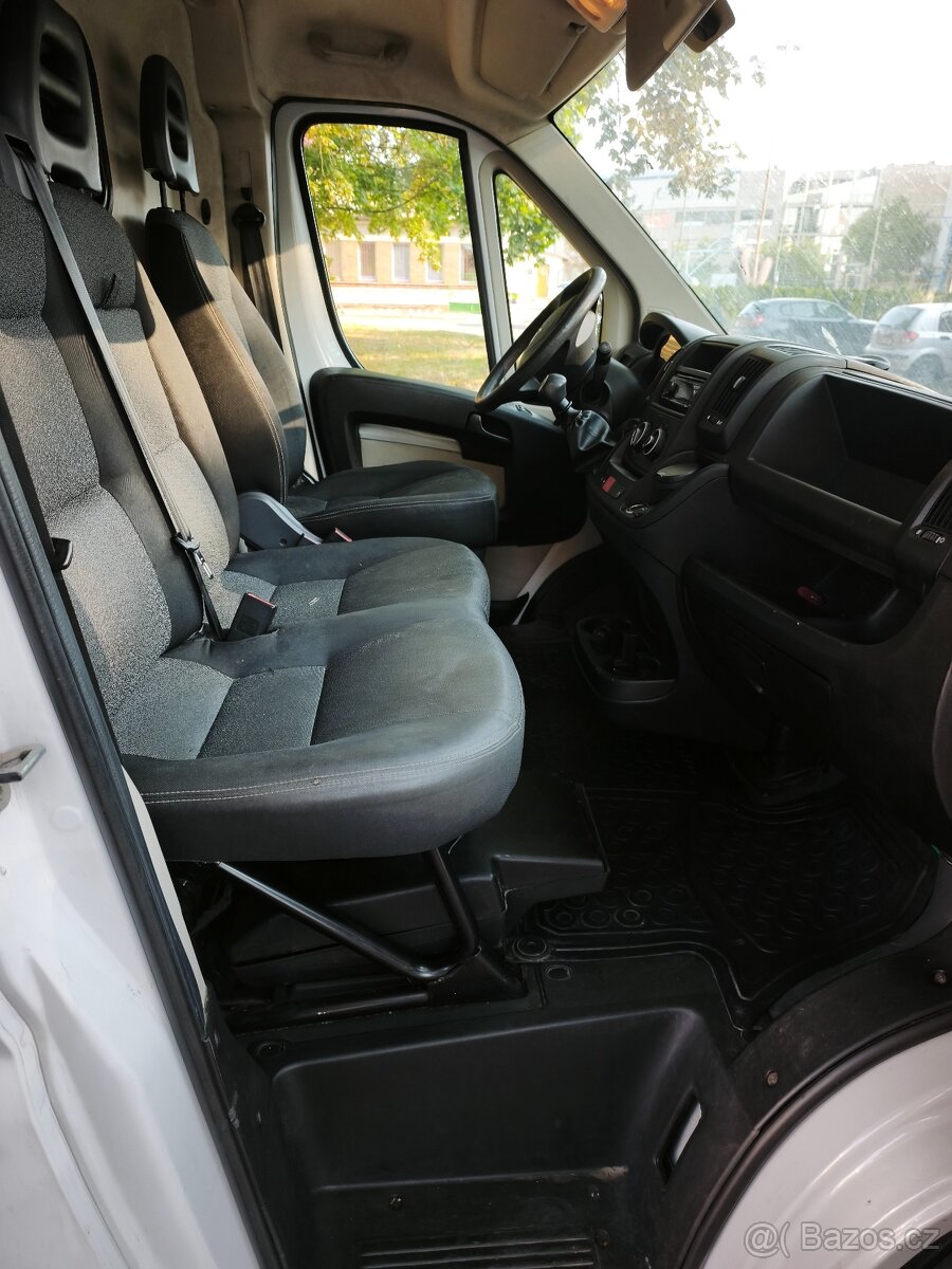 Fiat Ducato 2.3 JTD rok 2018 - 12