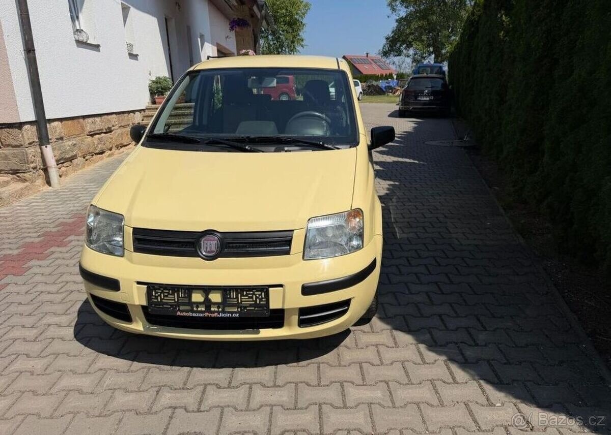 Fiat Panda 1,2i / 44kw , 1 Majitel benzín - 12