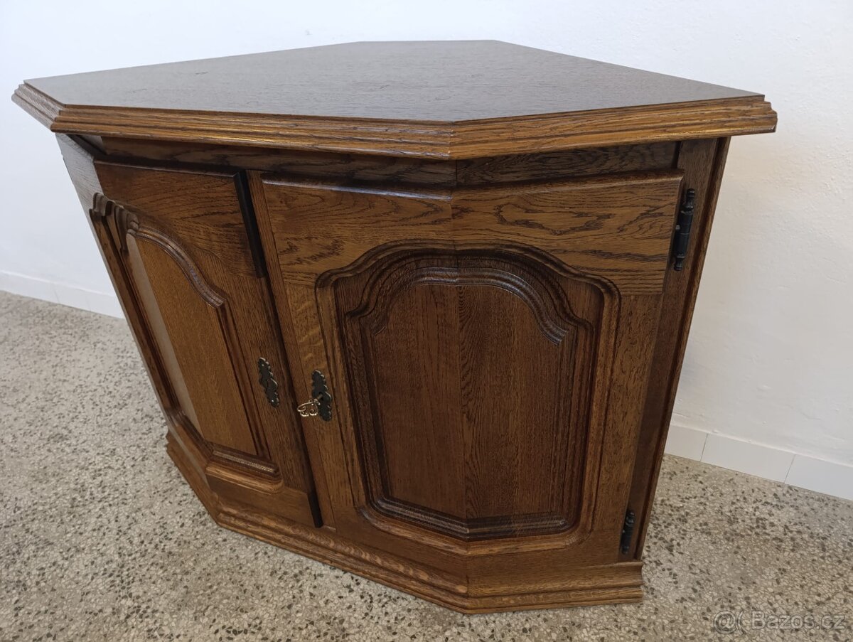 Rustikální nábytek, komoda z masívu - 12