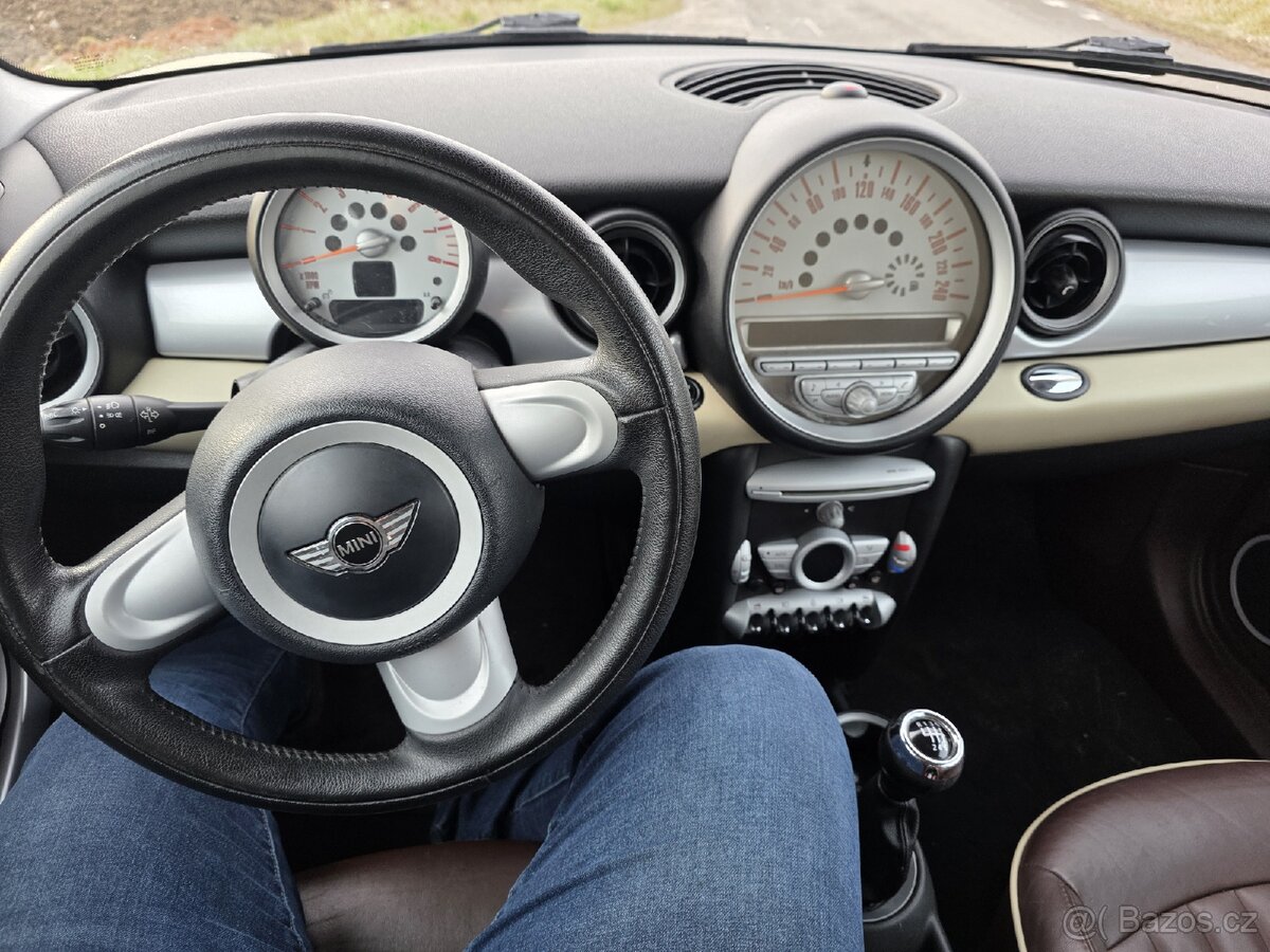 Mini Cooper Clubman - 12