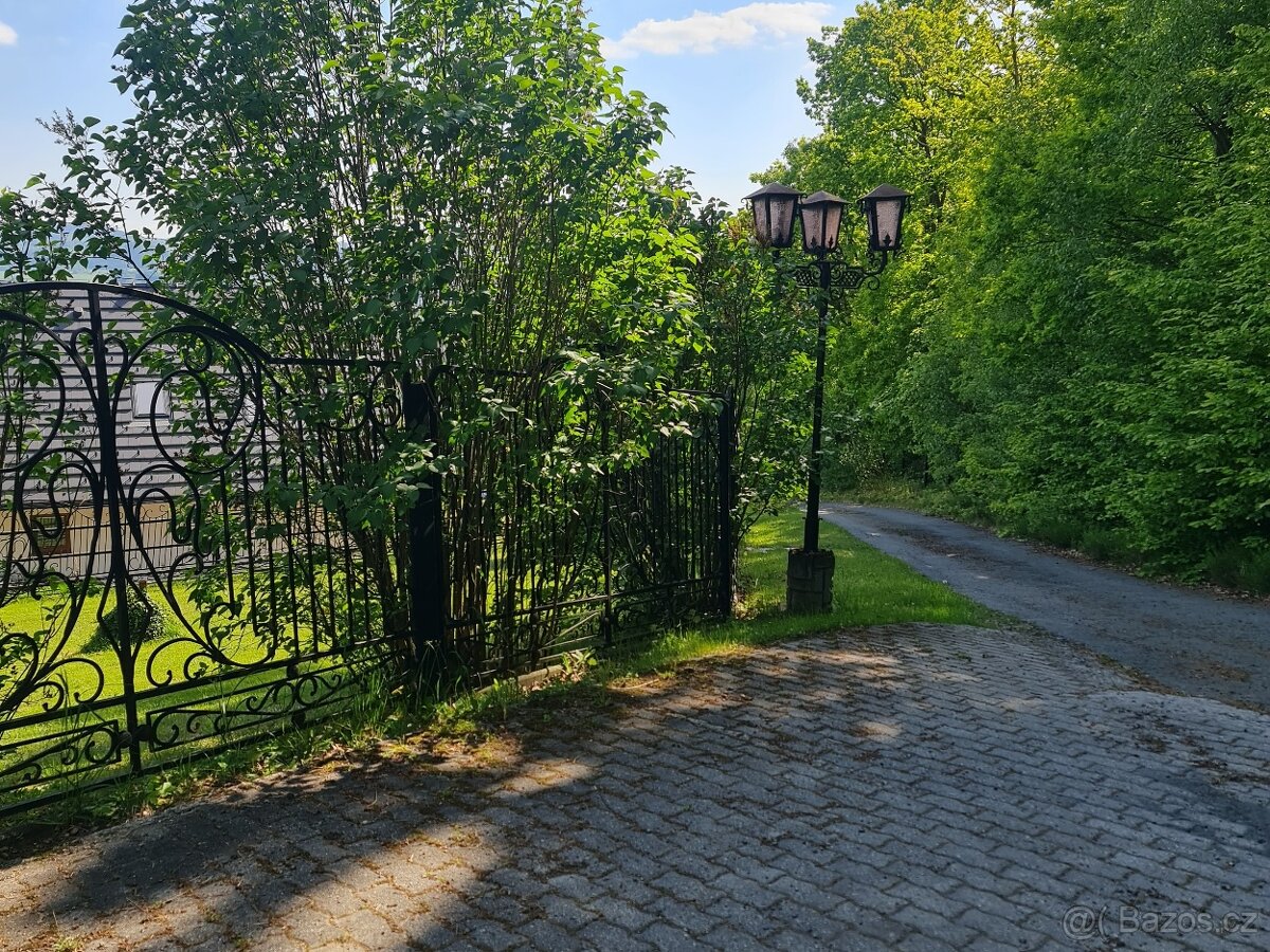 Pronájem bytu 1+kk Zubří - 12