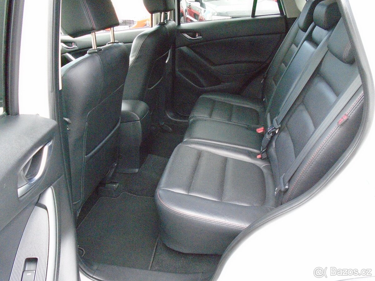 Mazda CX-5 2.2 D SKYACTIV AWD - 12