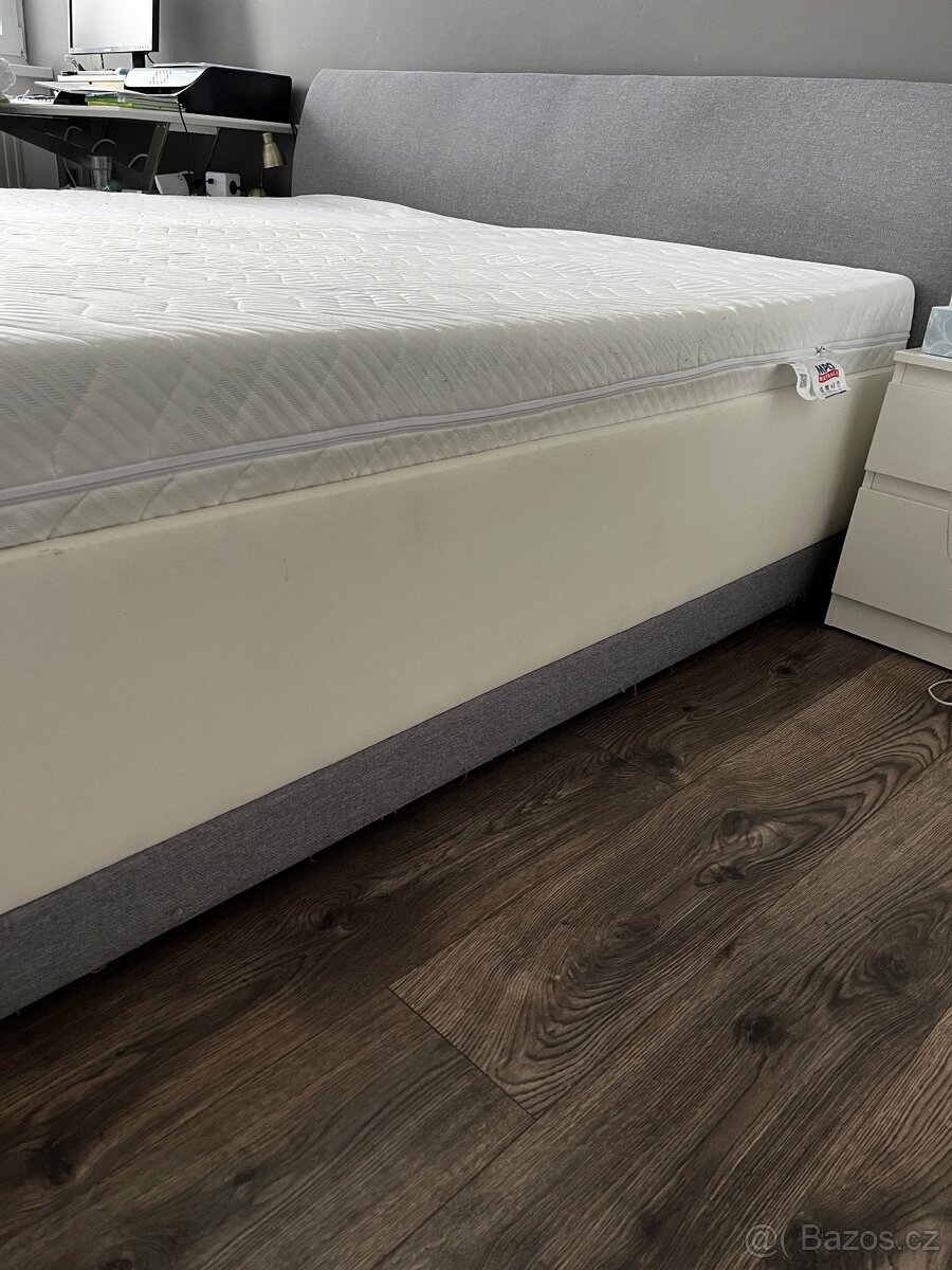 Manželská postel 180x200 - 12