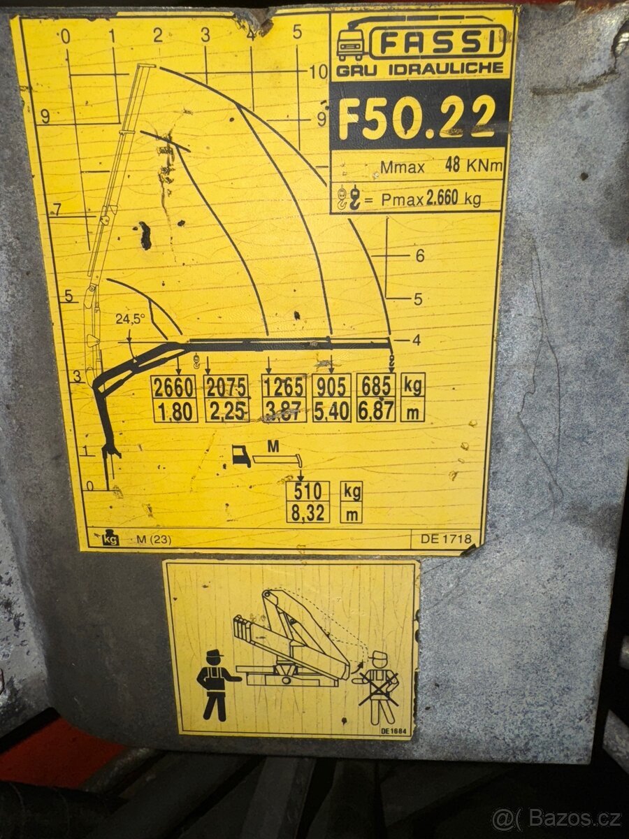 Traktorový nosič Kontejnerů - 12