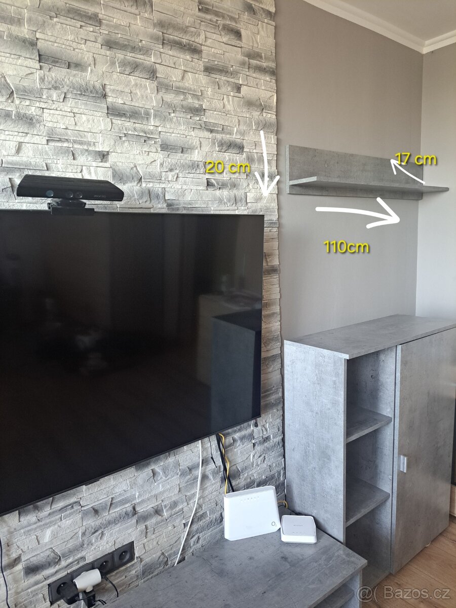 Obývací stěna a konferenční stůl - 12