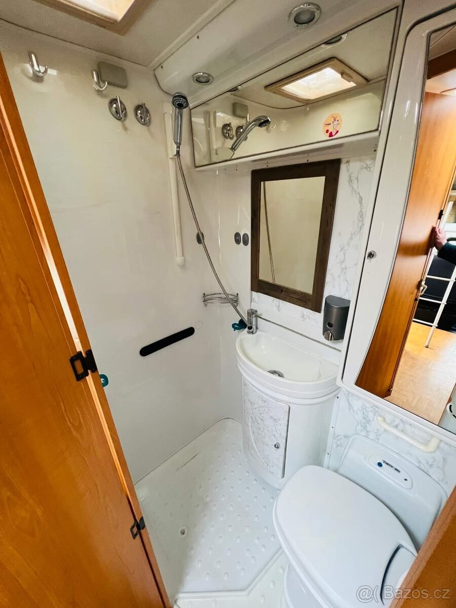 Fiat Ducato 2.3jtd LMC Liberty 550 - 12