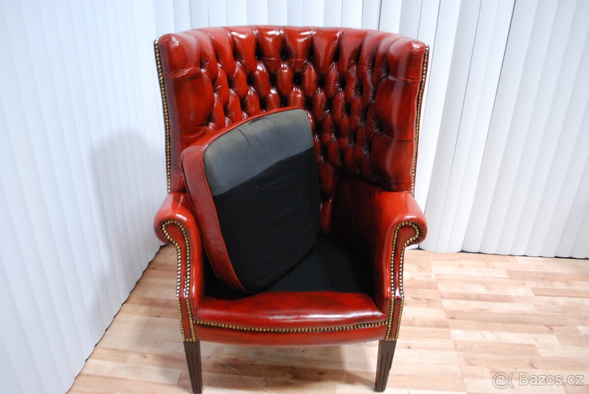 CHESTERFIELD BARREL BACK CHAIR - 12