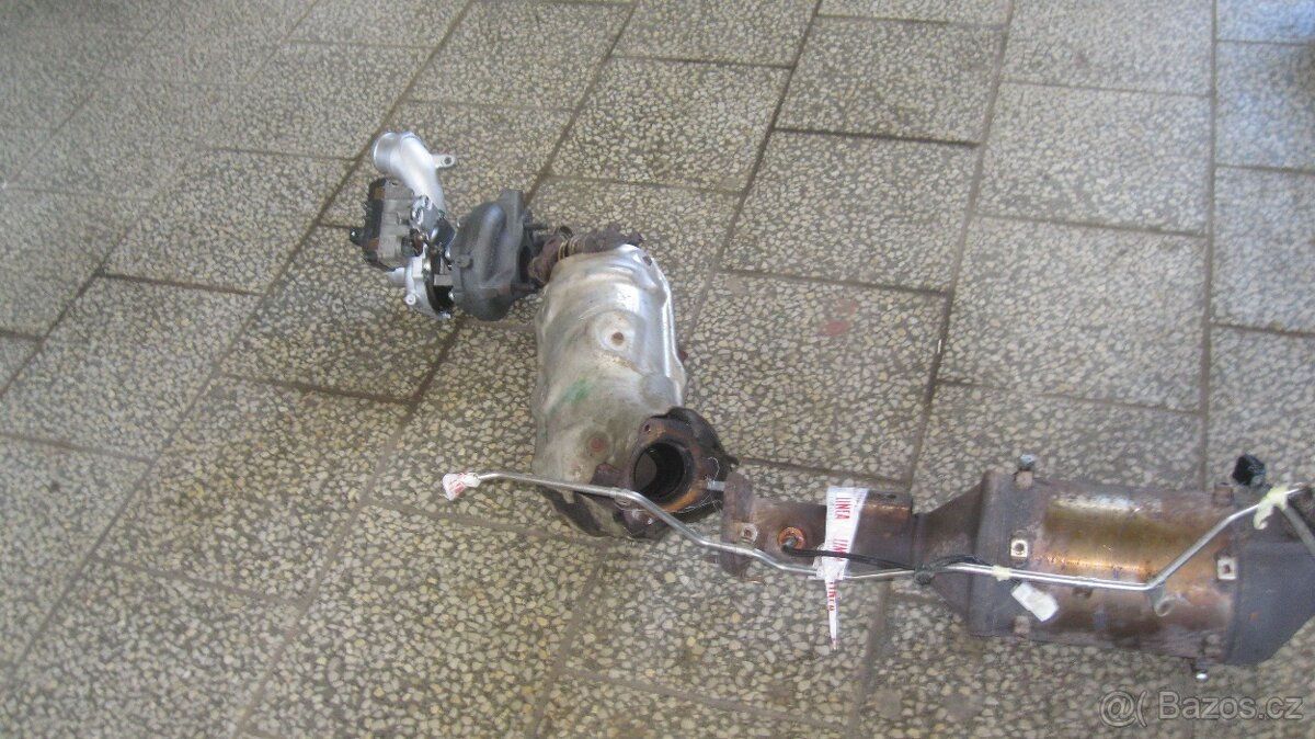 Nissan Navara 2,5 DCi - 12