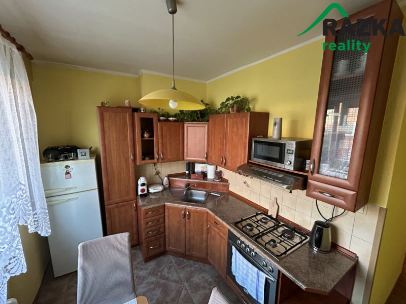 Prodej bytu 2+1 s balkonem v ulici 1. máje - Tachov - 12