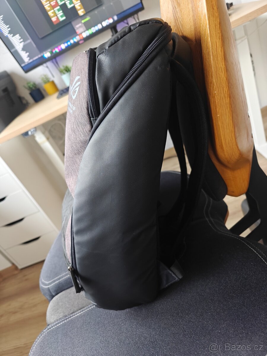 Herní notebook Asus ROG Zephyrus GU502GV - 12