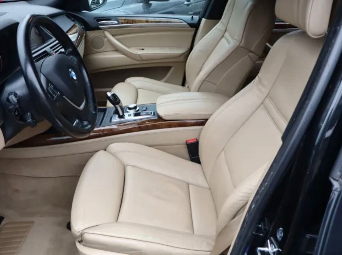 BMW X5 E70 35D M57 PLNÁ VÝBAVA - 12