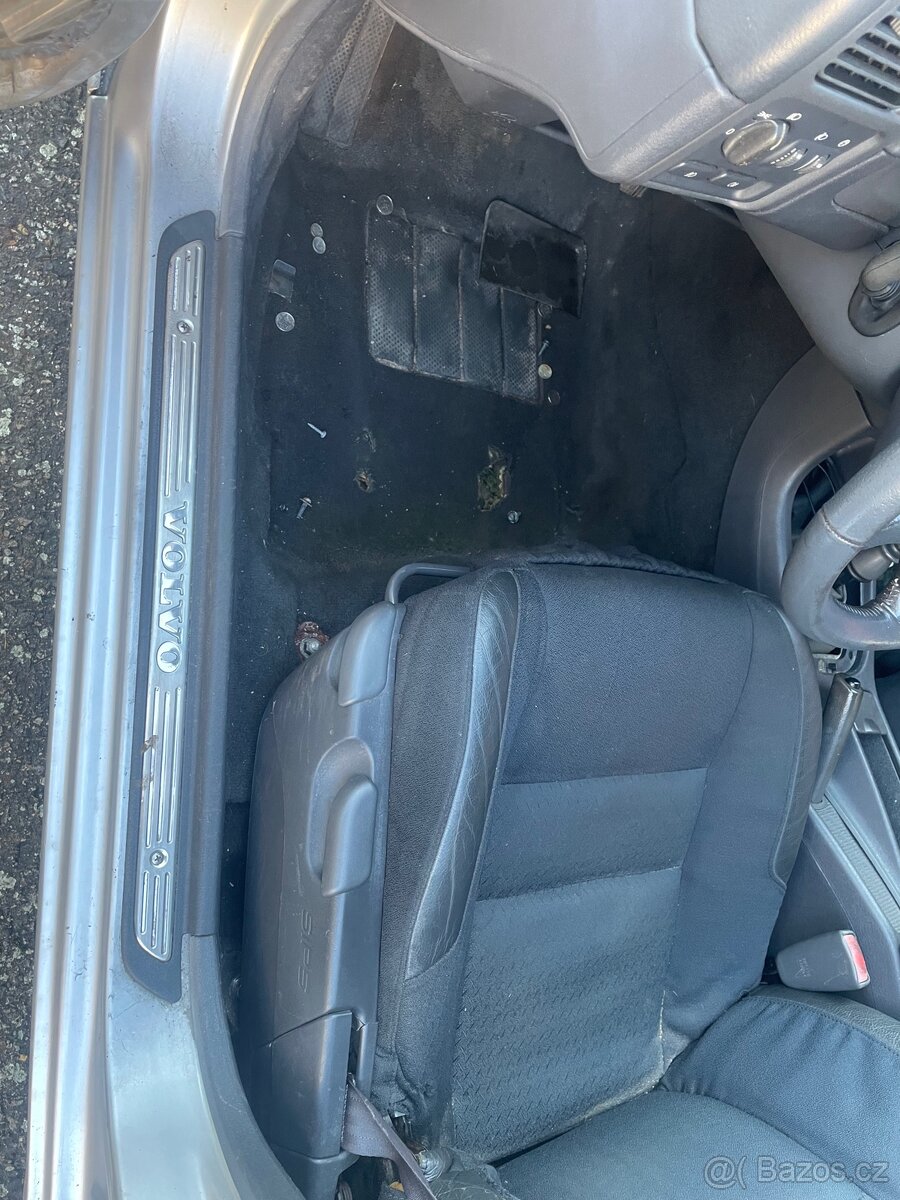 Volvo V40 1.8 90kw LPG na ND - 12