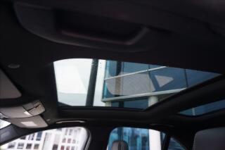 Mercedes-Benz Třídy C 4,0 AMG C63 S - 12