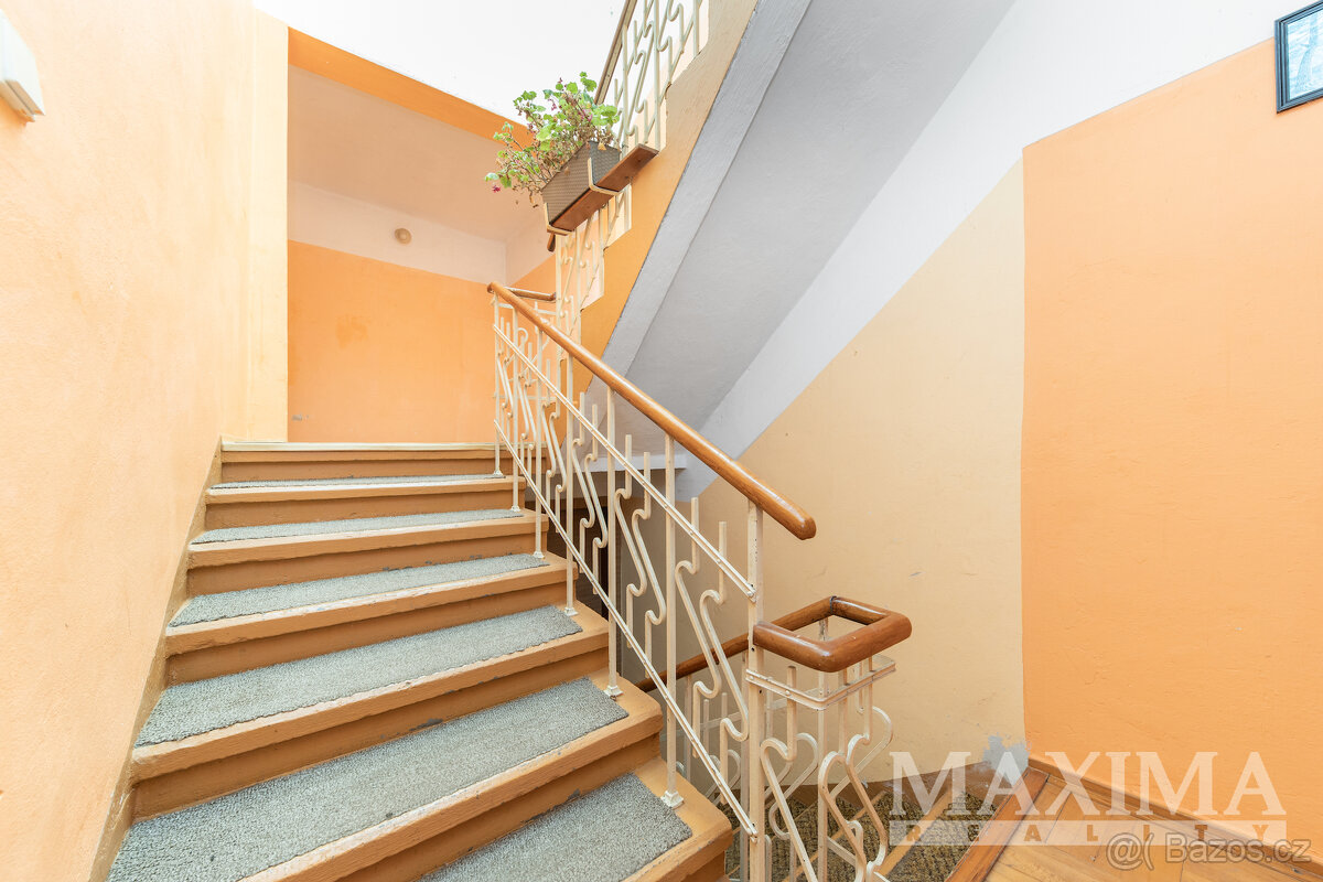 Dům 4+1 o ploše 290 m2 - Šternberk, Šternberk - 12