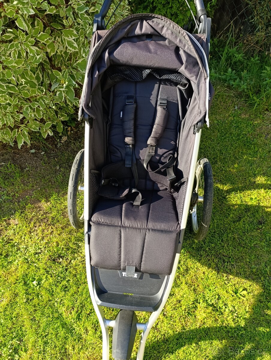 Sportovní kočárek Thule Glide 2 Jet Black 2021 - 12