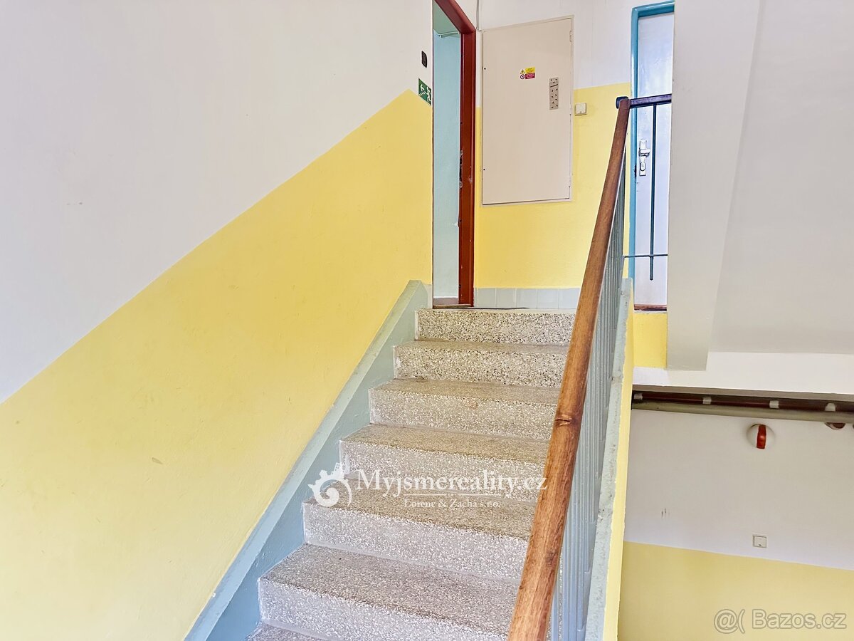 Pronájem bytu 3+1 s balkonem a sklepem, 67 m²,ul. Přímětická - 12