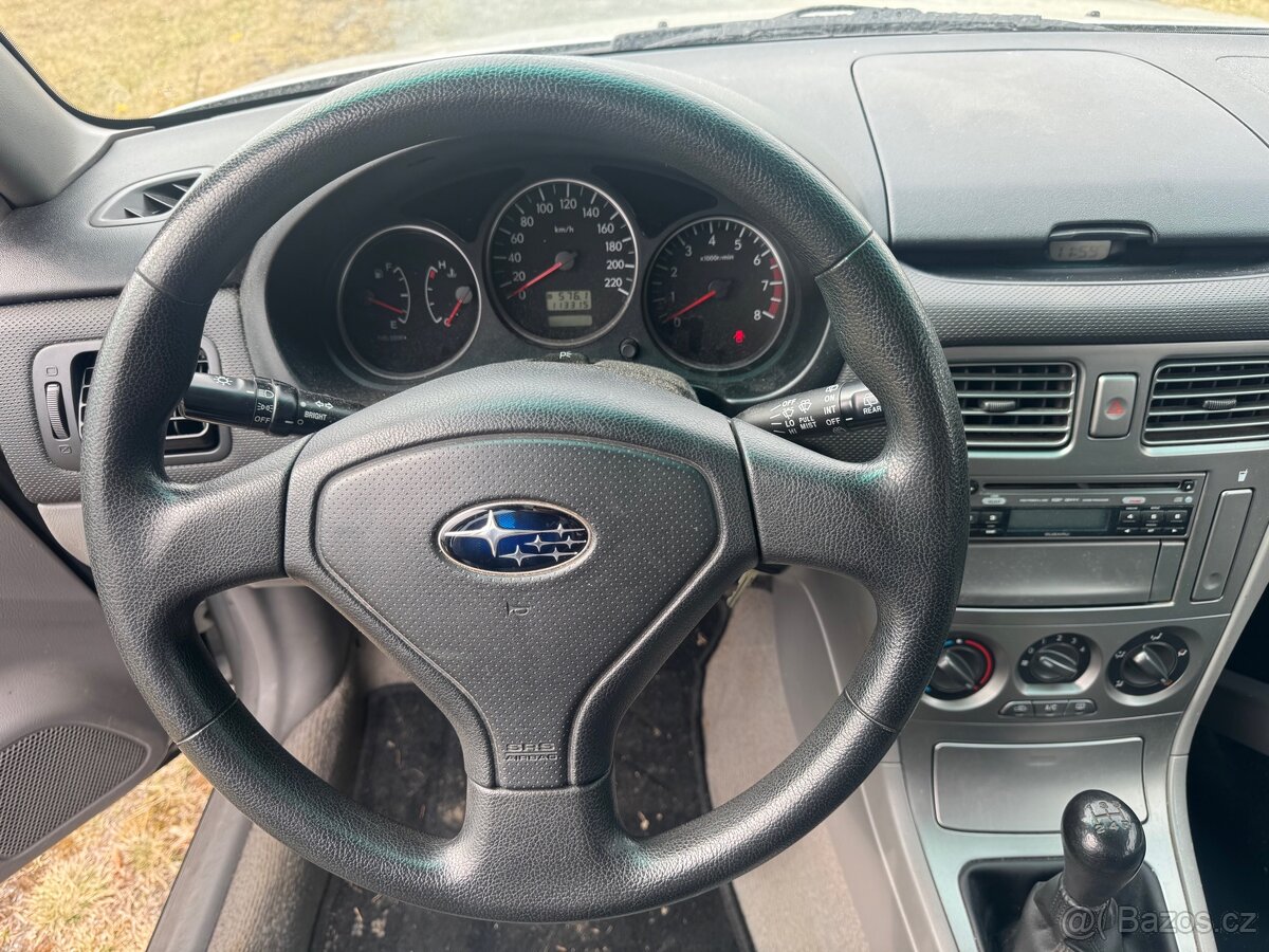 SUBARU FORESTER 2.0i 92KW 4x4 - 12