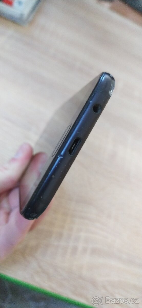 Samsung Galaxy J5 2017 - 12