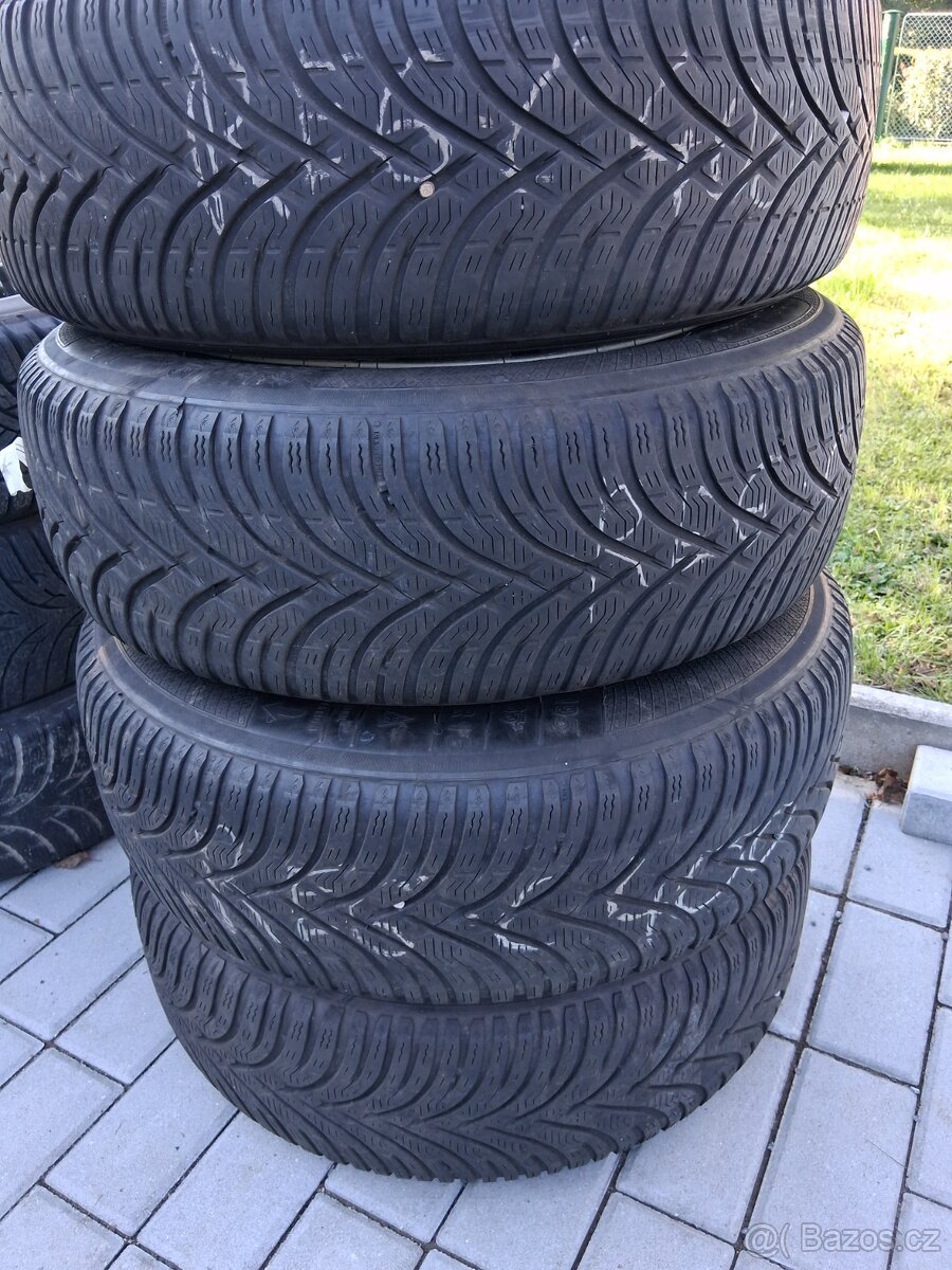 Prodám Volkswagen Touran 1.9 TDi 77kw - 12