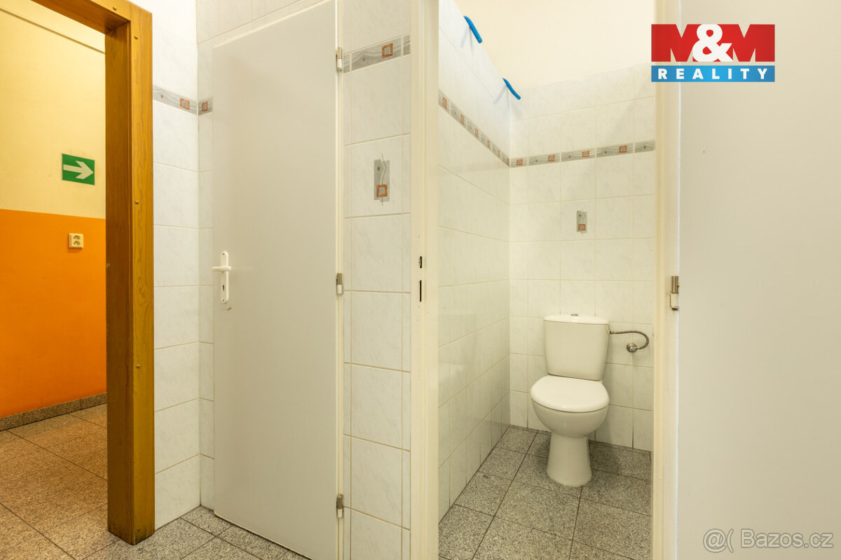 Prodej výrobního objektu, 2387 m², Rumburk, ul. Komenského - 12