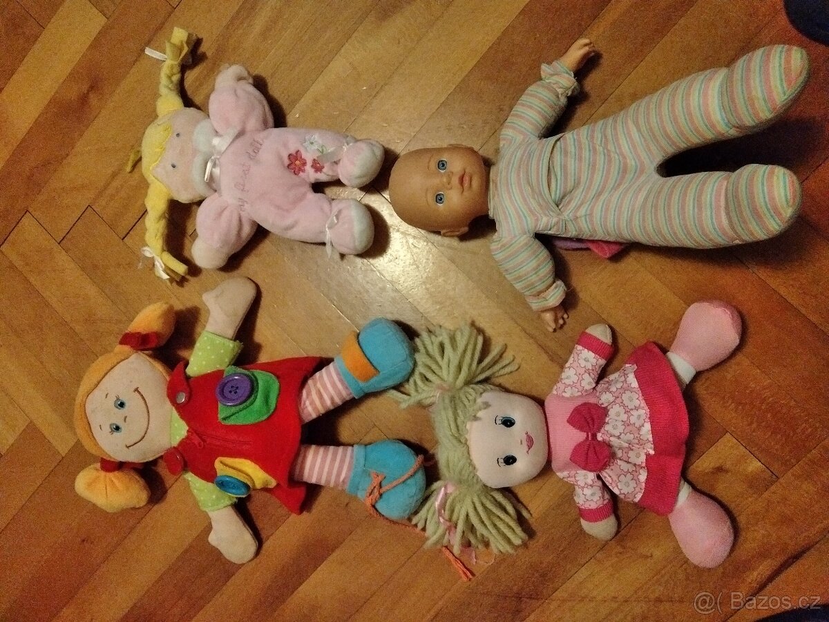 Hračky, panenky, plyšové hračky. - 12