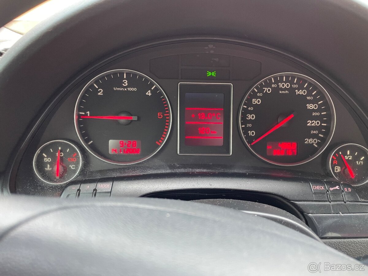 Audi a4 b6 - 12