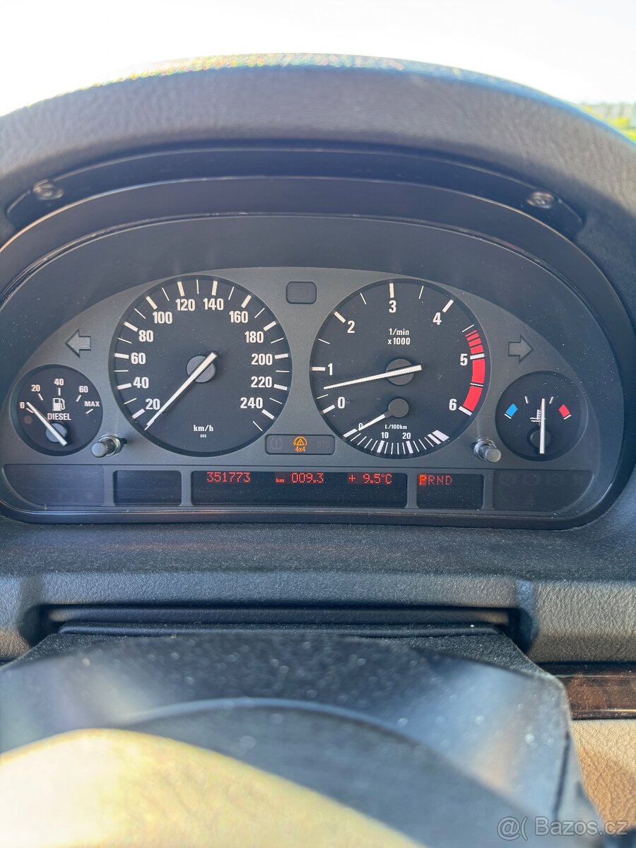 BMW X5 e53 3.0d 2005 - 12