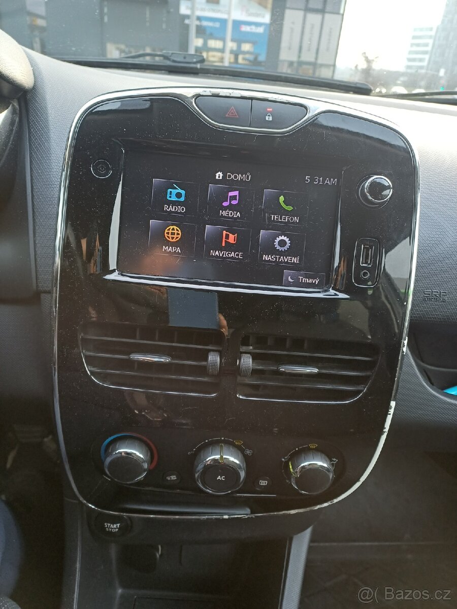 Prodám auto Renault clio - 12