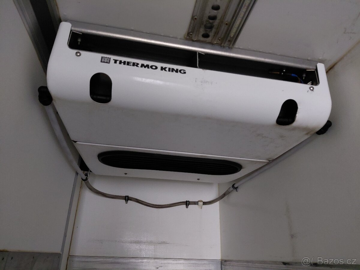 Izoterm skříň bouda sklad - 12