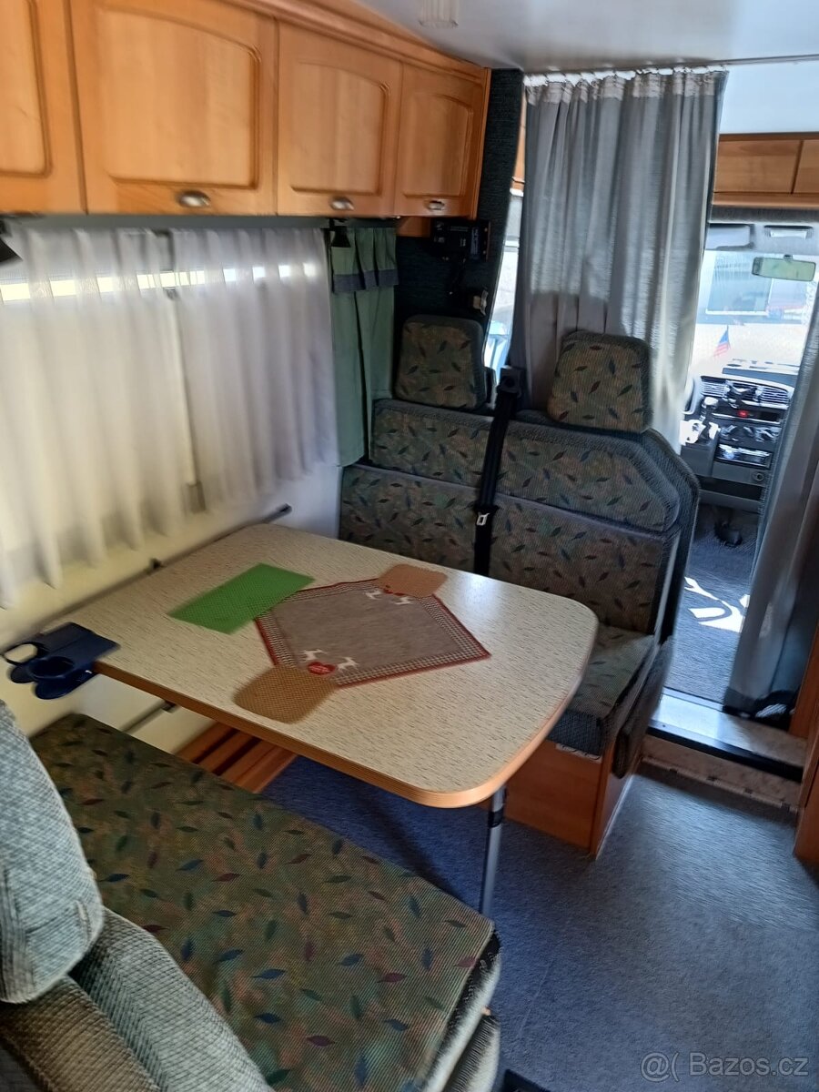 Obytný automobil - 12