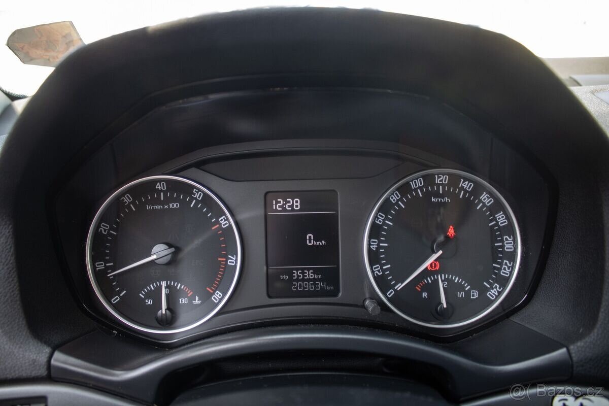 Škoda Octavia 1.4 MPI / 59kW / M5 / 2011 - 12