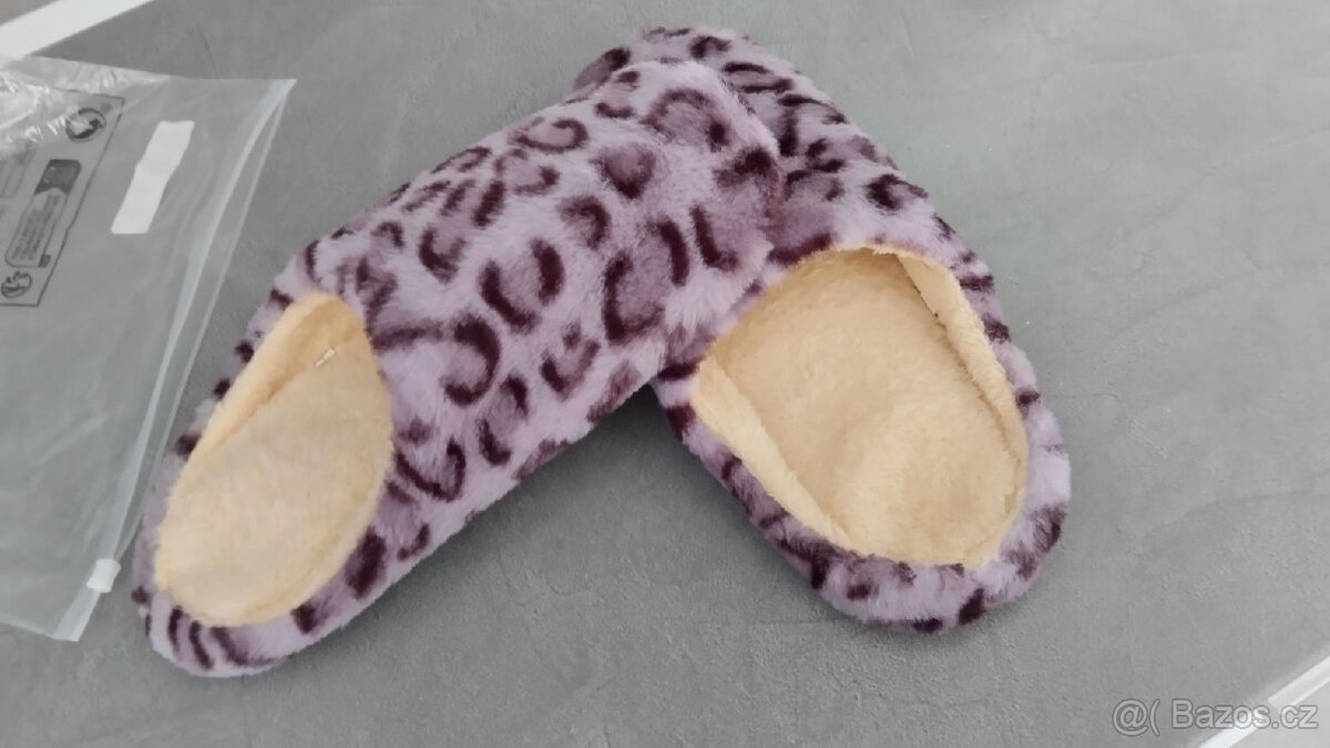 DÁMSKÉ/PÁNSKÉ TEPLÉ DOMÁCÍ PANTOFLE VEL. 44/45 - 12