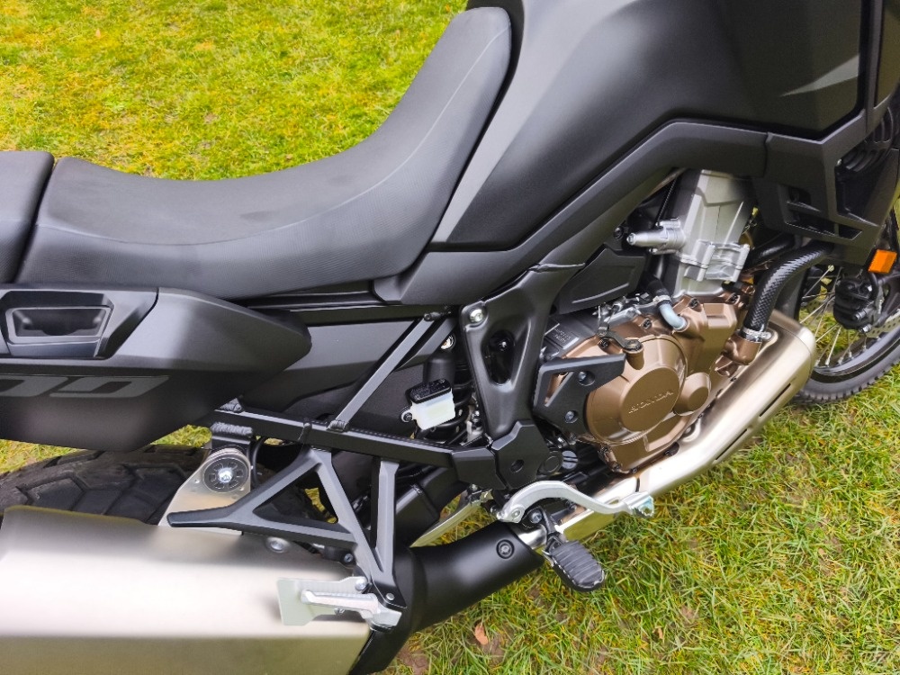 Honda CRF 1100 L Africa Twin (2023) jako nová, 16 tis.km - 12