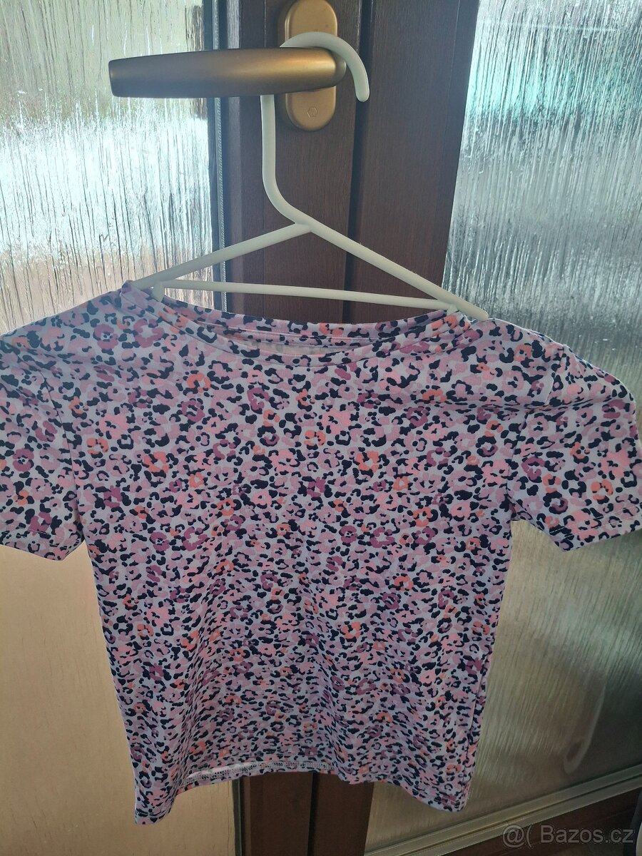 Mix dívčího oblečení - 12