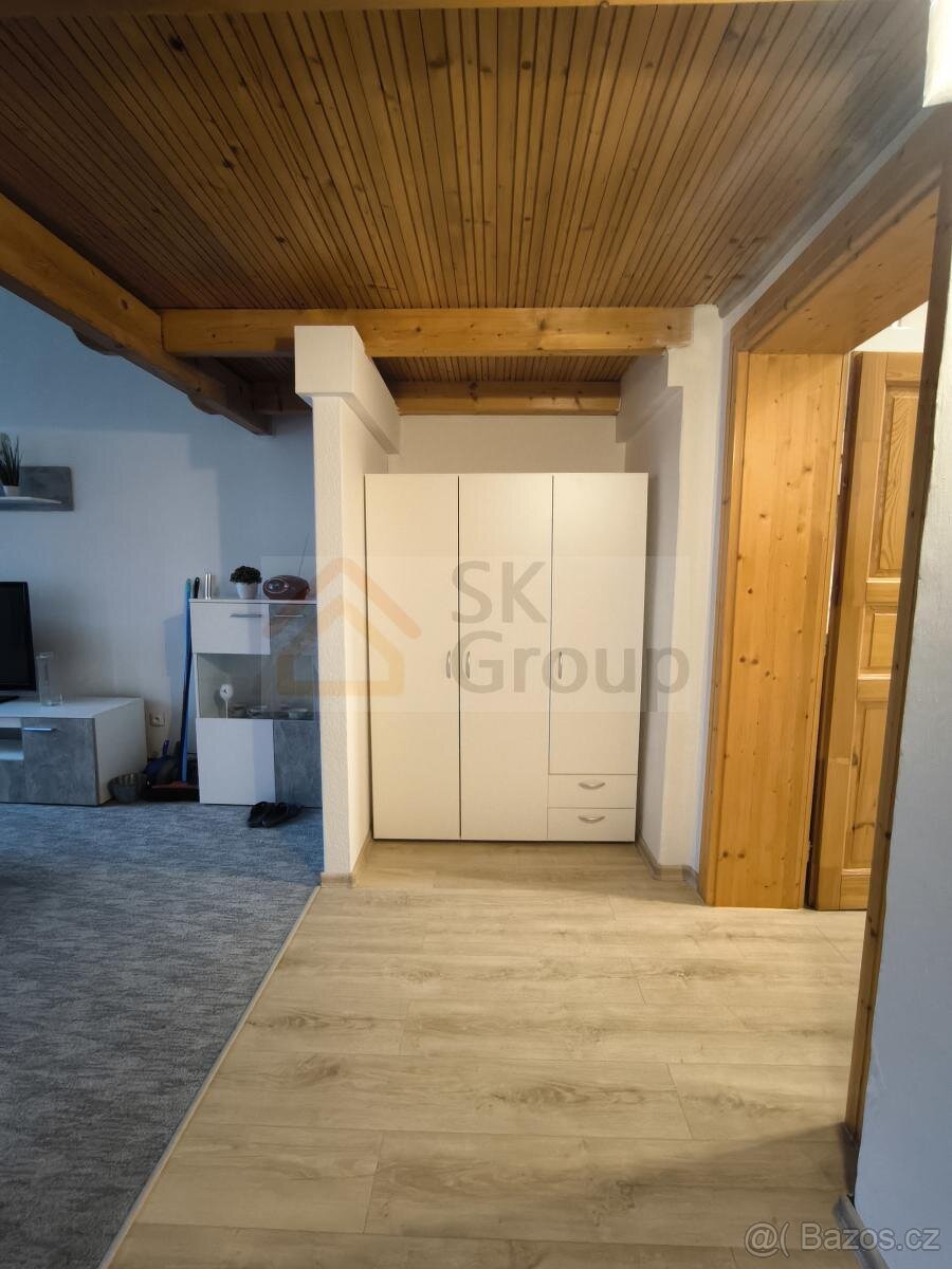 Pronájem atypického bytu K. Vary - Rybáře - 12