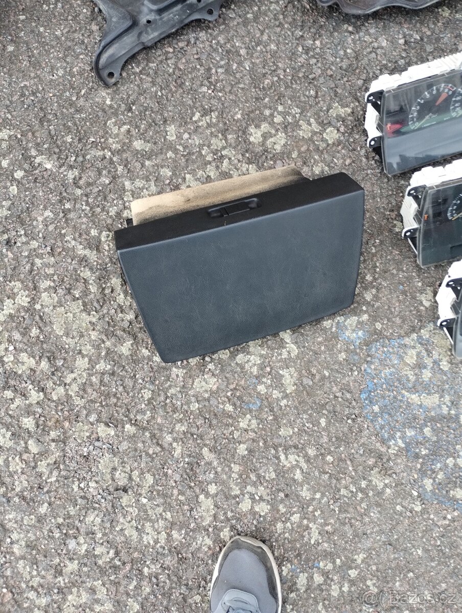 Díly Toyota Mr2 aw11 mk1 - 12