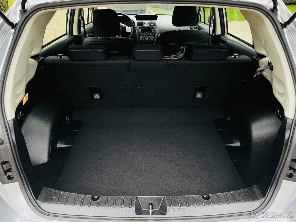 Subaru XV 2.0i 4x4 110KW AUTOMAT SENZORY VÝHŘEV SERVISKA - 12